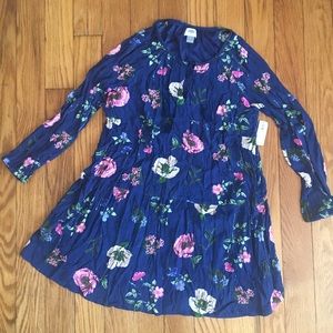 NWT womens flowy floral dress